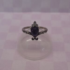 Sterling Silver Purple Teardrop Gemstone Ring Tentacle Detail - Size 8